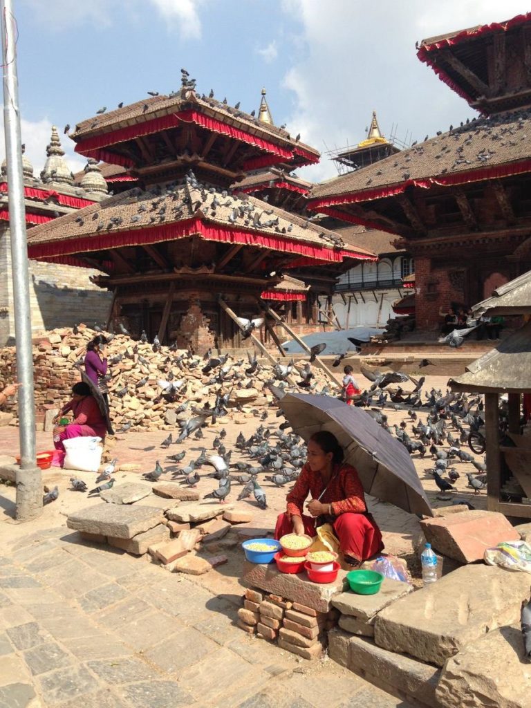 Catmandu após o terremoto em 2015