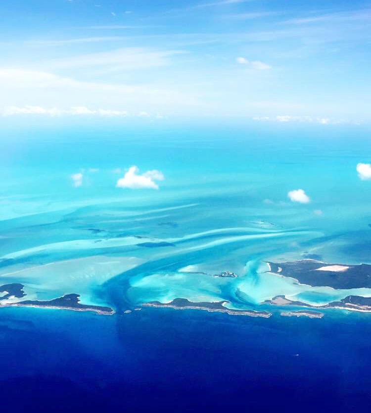 Vista deslumbrante do avião chegando nas Exumas!