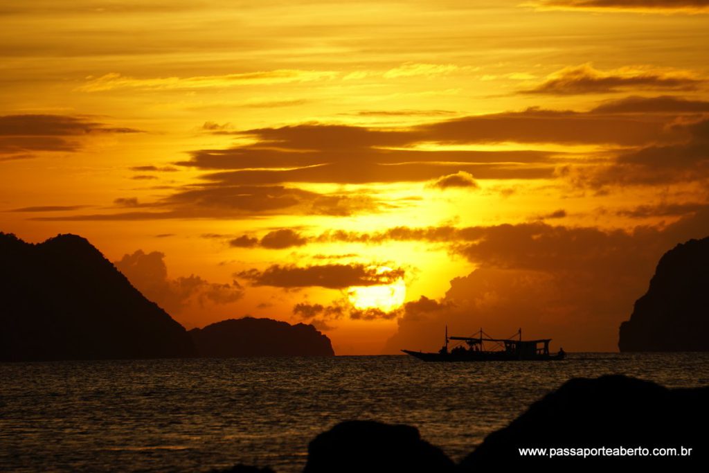 Pôr do sol visto do Las Cabanas!