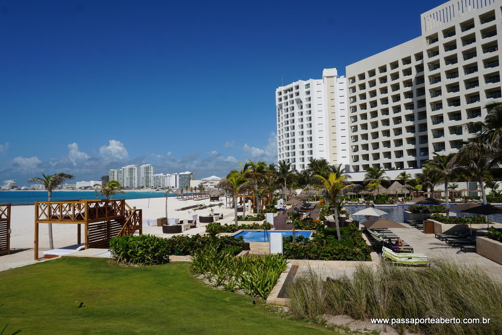 Vista da praia de Cancún no Hyatt Ziva! (ele tem acesso à duas praias)
