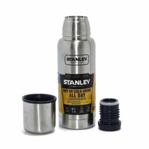 Garrafa promete 15 horas de água geladinha!