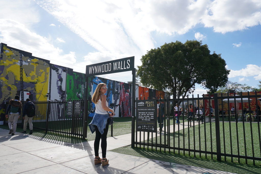 Na entrada de Wynwood Walls! No blog tem um post só sobre esta região!