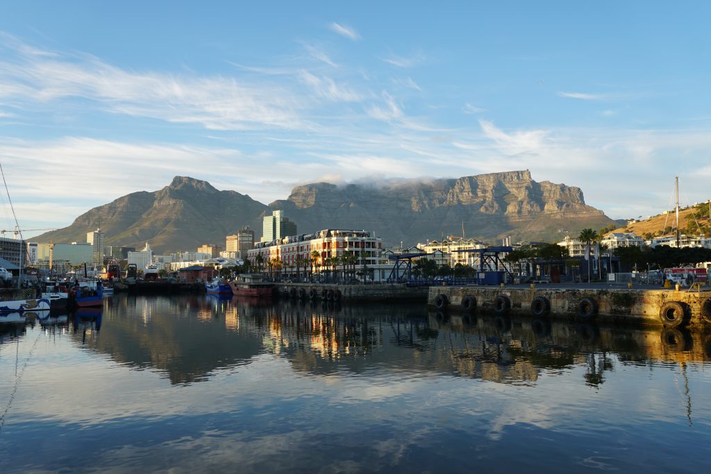Vista matadora do nosso Hotel em Cape Town e ainda bem no meio de onde tudo acontece! Ficamos no Victoria & Alfred Hotel!