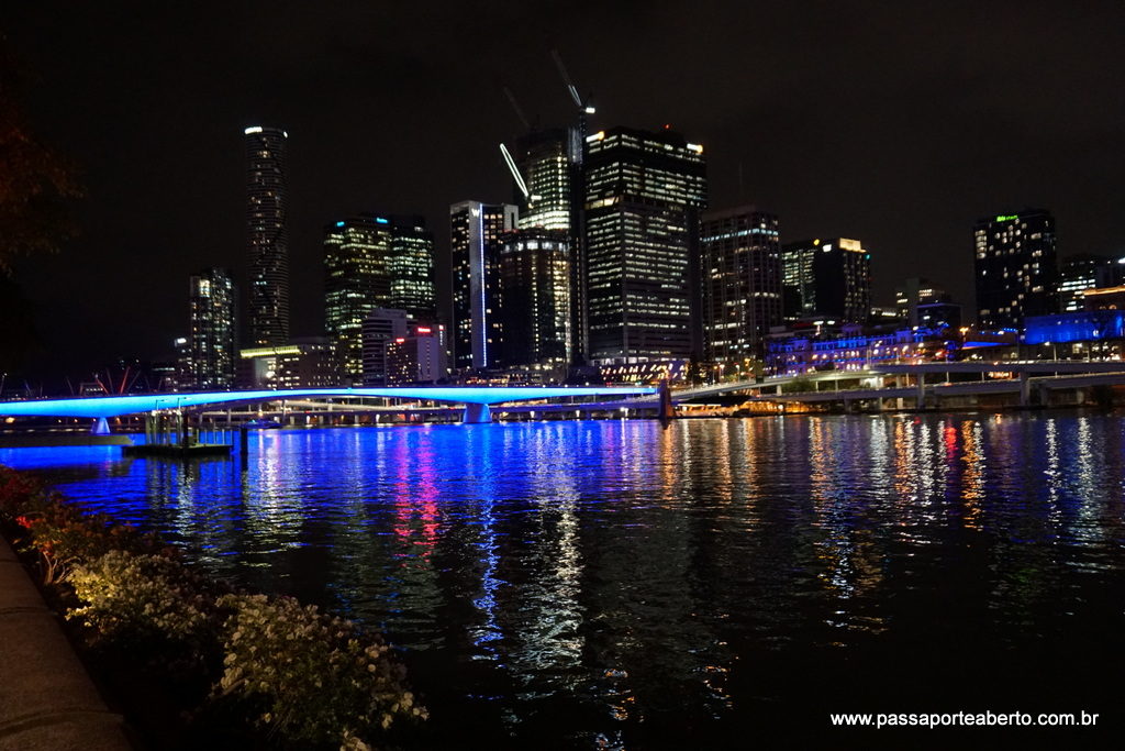 Brisbane maravilhosa durante a noite e durante o dia! Southbank é irretocável!