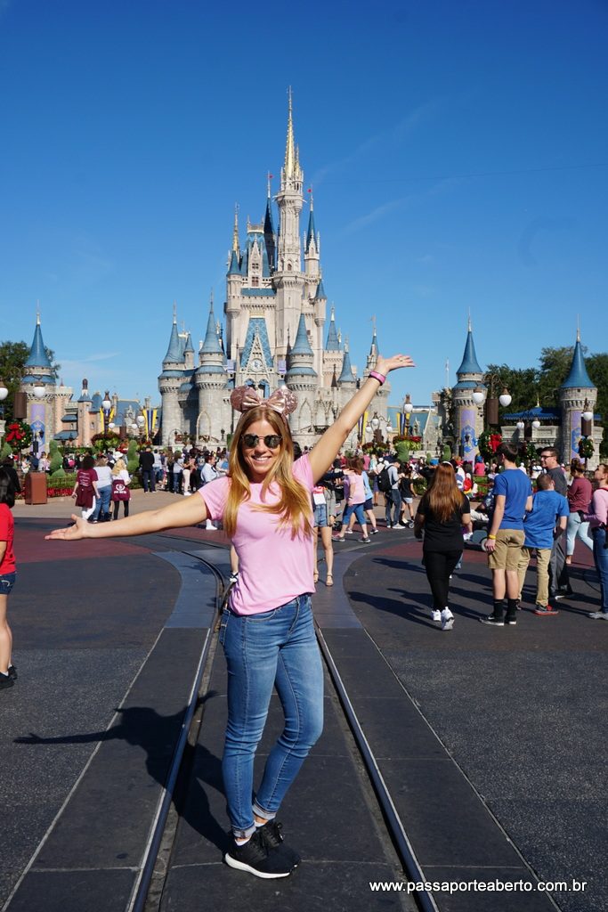 Chegue cedo1 Eu cheguei ainda de dia, e pude aproveitar, além de um dia lindo de sol, muitas atrações!