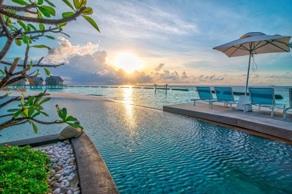 Constance Moofushi Maldives